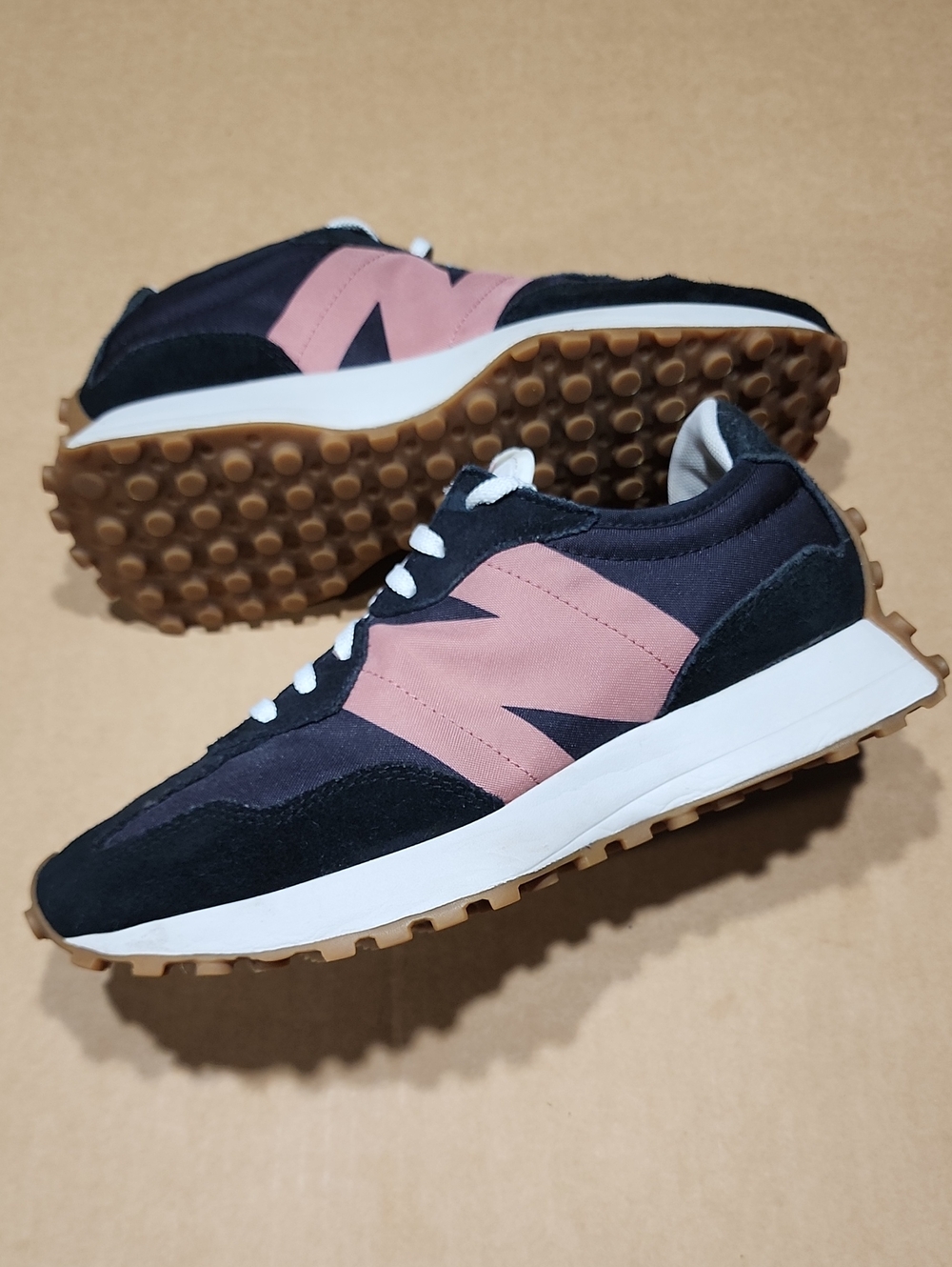 New Balance 327 Black Pink Gum Women's - WS327HR1 Size 9